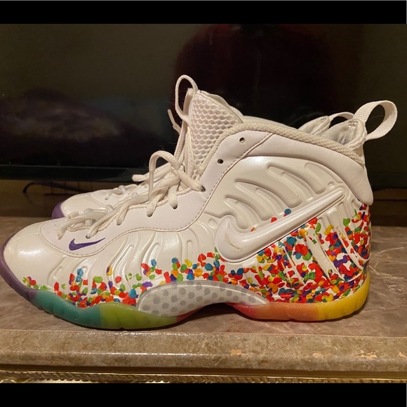 Fruity pebble foams (exclusives) - Picture 2 of 2